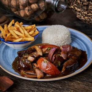 Lomo saltado