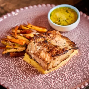 Filete De Corvina Al Ajillo
