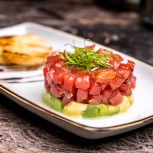 Tartar de atún