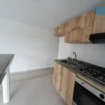 121513920-10-1744144408